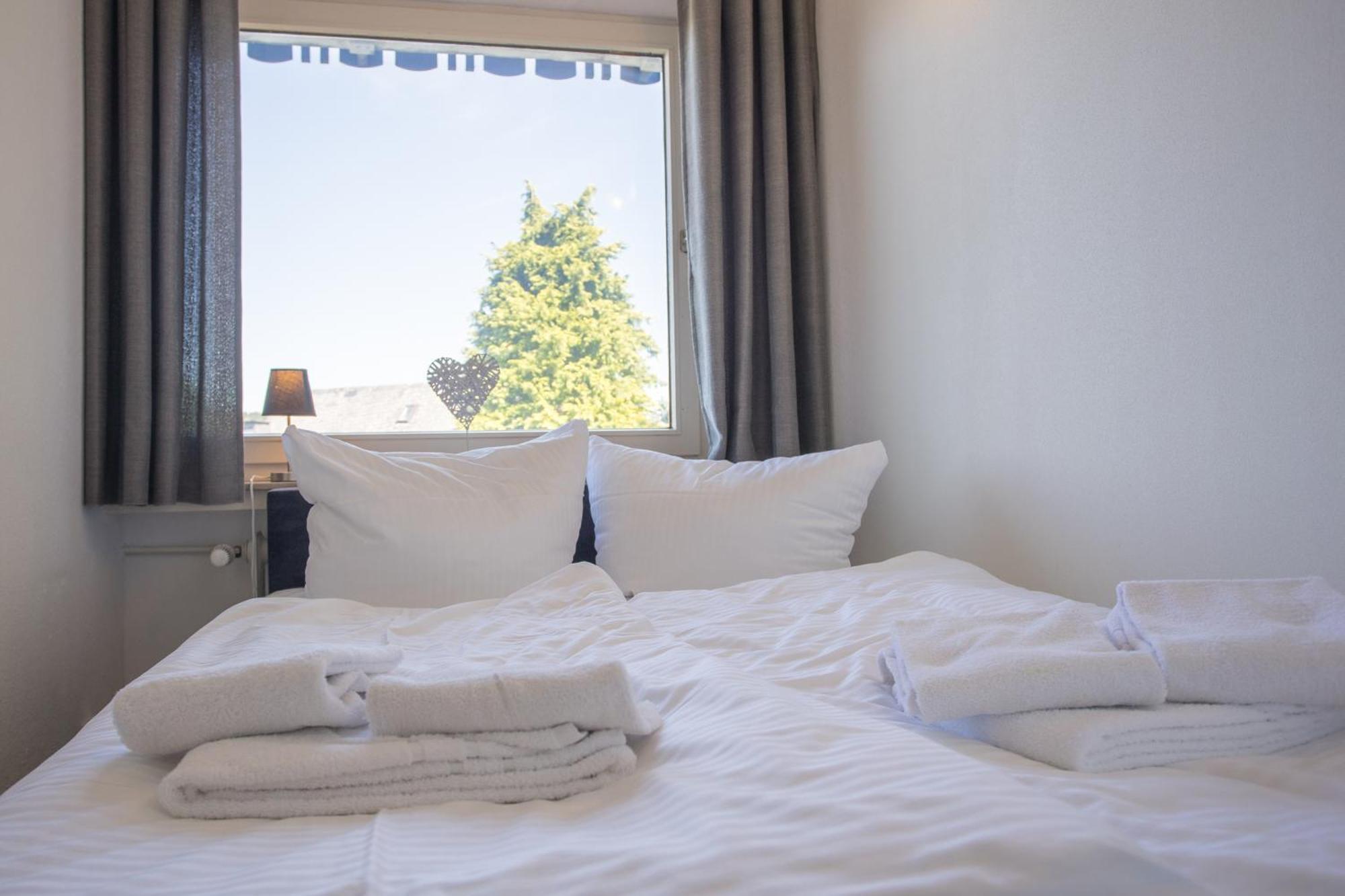 Ferienwohnung 'Kleine Auszeit Winterberg' - Am Herrenskoepfchen 4 ווינטרברג מראה חיצוני תמונה